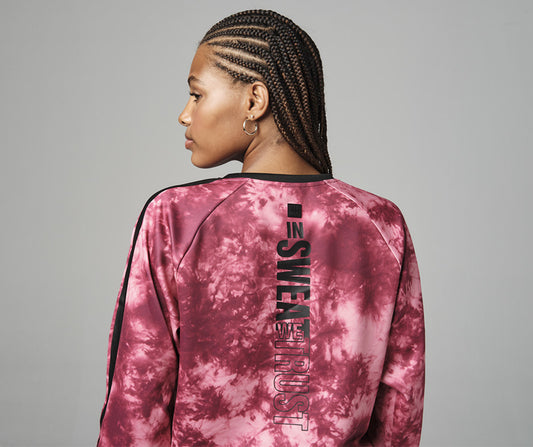 Strong ID Tie-Dye Crop Pullover